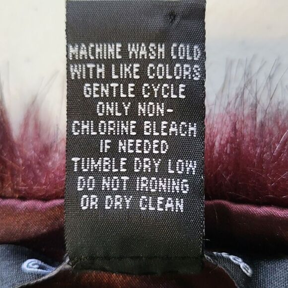 Olivia & Grace Faux Fur Burgundy Vest - Picture 7 of 7